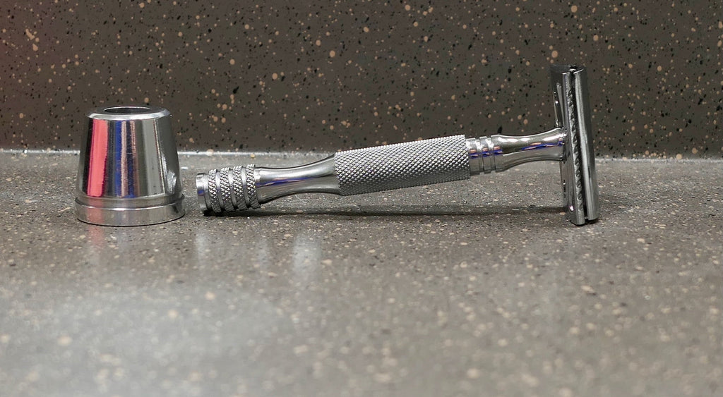 The Smooth Operator Handle